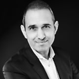 Erkan Lindberg Portrait 1 - Enduran Konstanz